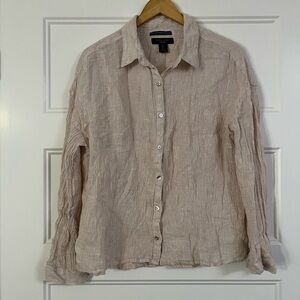Tahari 100% linen button down shirt